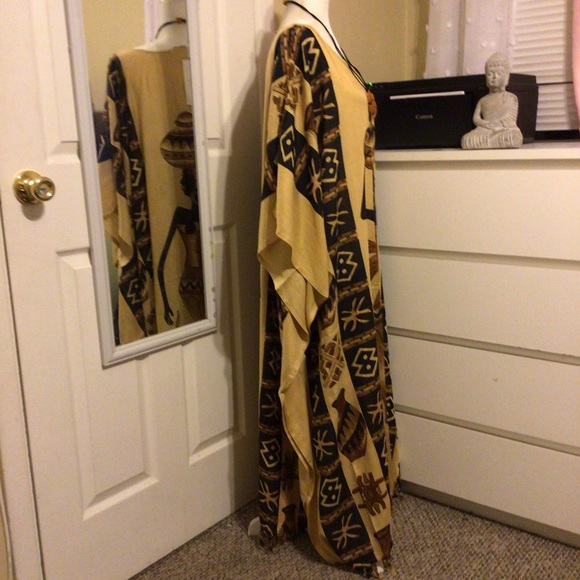 Magic. Long Tunic w Ethnic Design. OS. NWT. - Picture 2 of 8